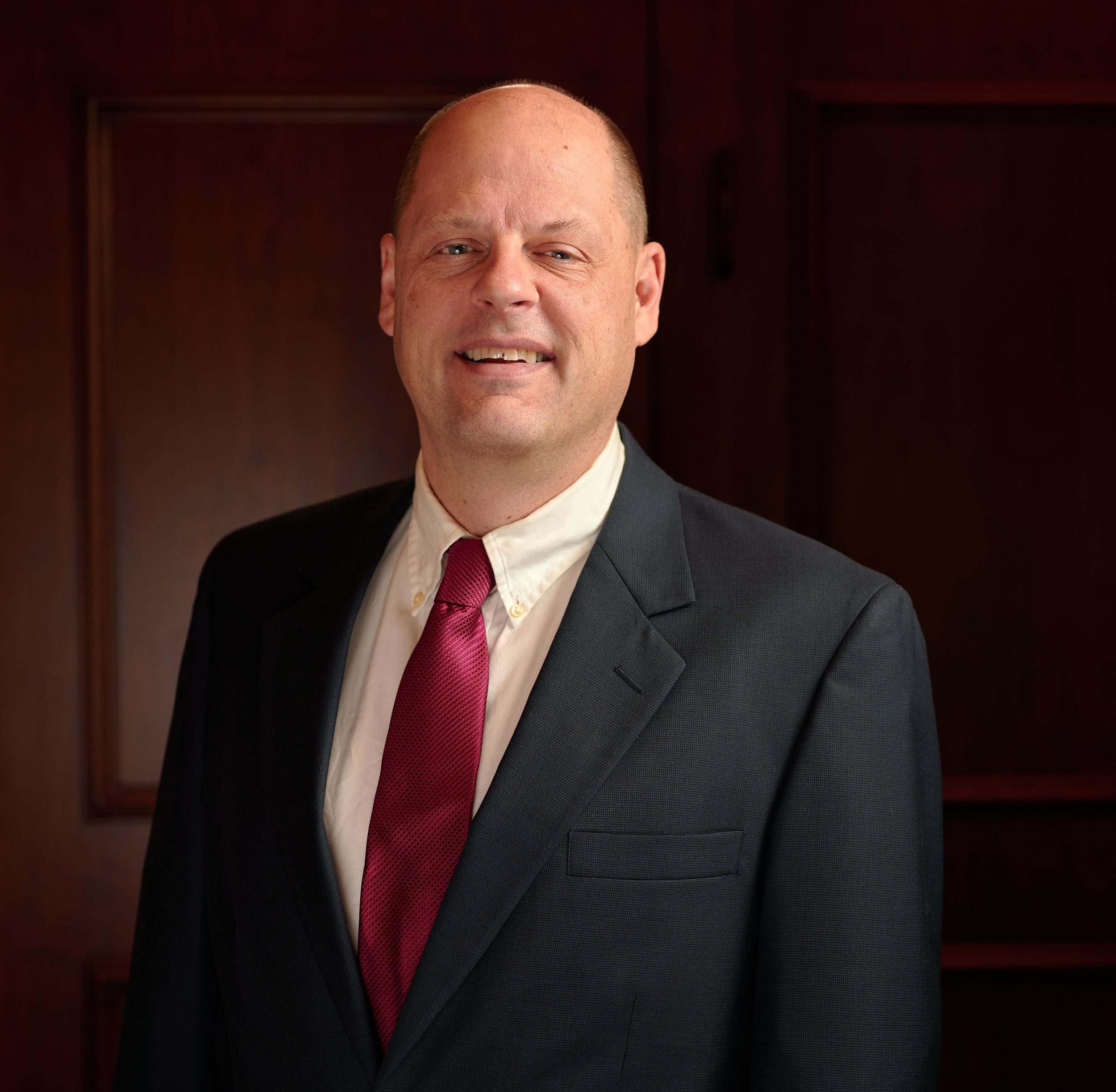 Alons Announces Campaign for Iowa Senate